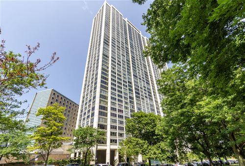 2800 N Lake Shore Unit 511, Chicago, IL 60657