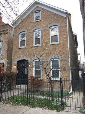 851 N Hermitage, Chicago, IL 60622