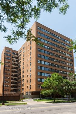 6118 N Sheridan Unit 1210, Chicago, IL 60660