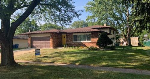 627 Juniper, Bartlett, IL 60103