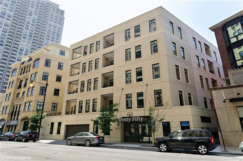 2050 N Clark Unit 301, Chicago, IL 60614