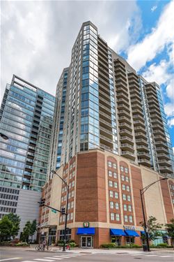 645 N Kingsbury Unit 1801, Chicago, IL 60654