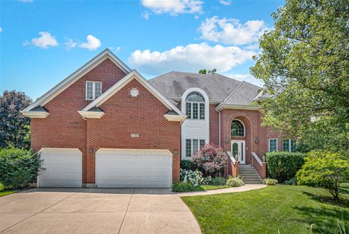 3722 Pin Oak, Lisle, IL 60532