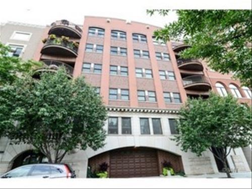 1426 N Orleans Unit 204, Chicago, IL 60610