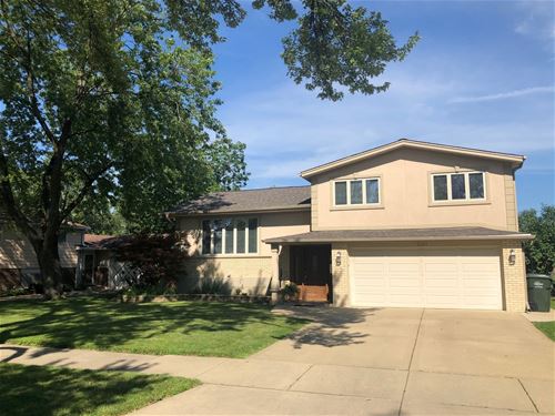 381 Lawn, Des Plaines, IL 60016