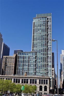 130 N Garland Unit 1903, Chicago, IL 60602