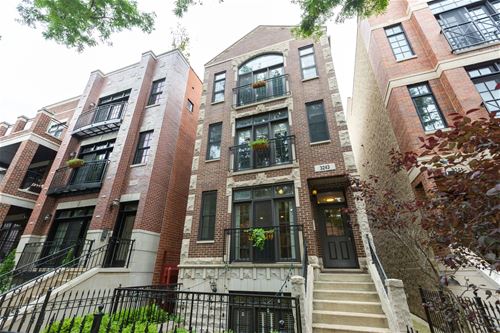 3243 N Clifton Unit 1, Chicago, IL 60657