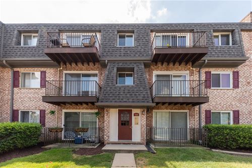 916 S Plum Grove Unit 124, Palatine, IL 60067