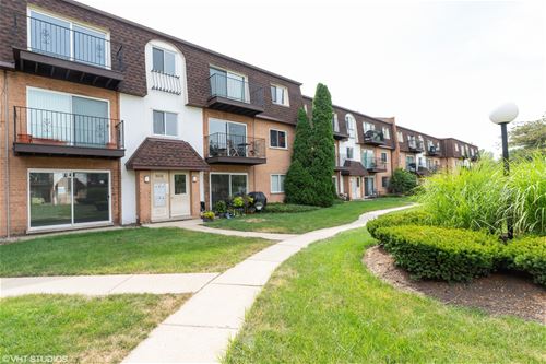 9476 Bay Colony Unit 3S, Des Plaines, IL 60016