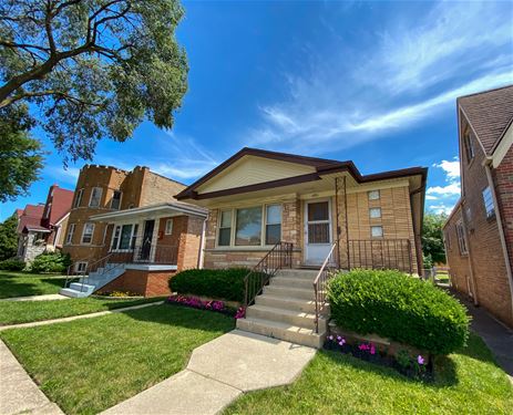 6031 W Melrose, Chicago, IL 60634