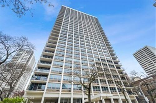 88 W Schiller Unit 2907, Chicago, IL 60610