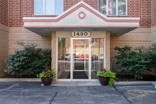 1480 Jefferson Unit 205, Des Plaines, IL 60016