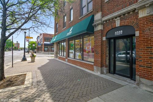 4335 W Irving Park Unit 101, Chicago, IL 60641