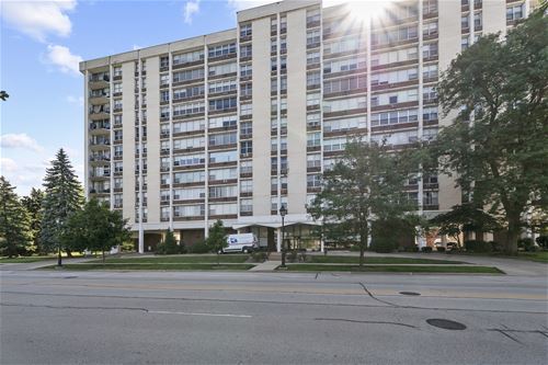 33 N Main Unit 6L, Lombard, IL 60148