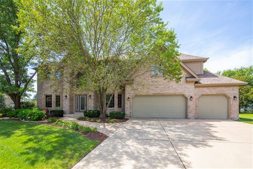 3555 Tralee, Naperville, IL 60564