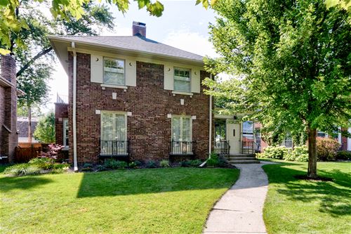 925 Columbian, Oak Park, IL 60302