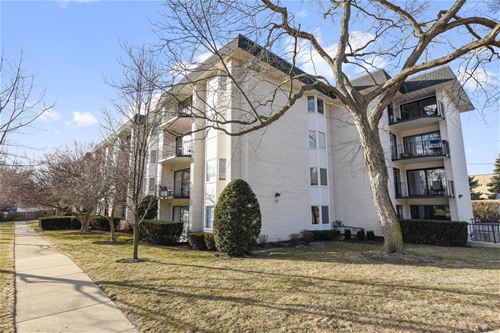 235 Ridge Unit 1F, Wilmette, IL 60091