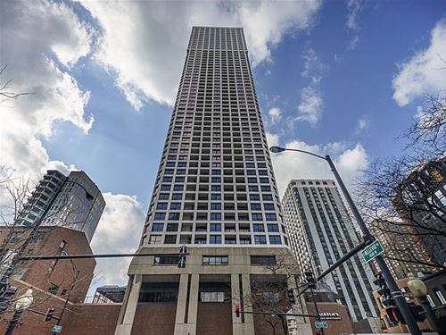 1030 N State Unit 35G, Chicago, IL 60610