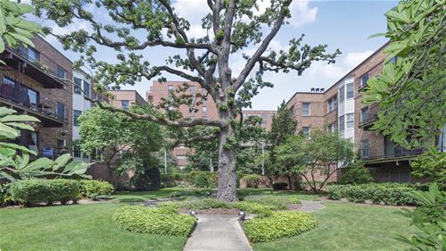 1730 Hinman Unit 3F, Evanston, IL 60201