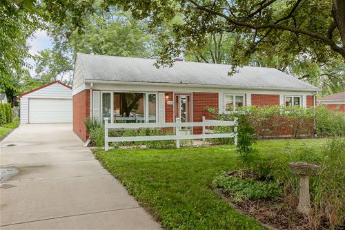 104 E 15th, Lombard, IL 60148