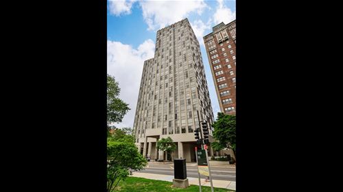 345 W Fullerton Unit 810, Chicago, IL 60614