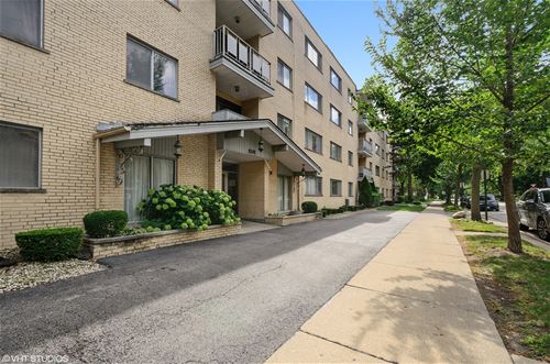 5251 Galitz Unit 307, Skokie, IL 60077