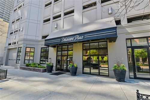 33 W Delaware Unit 13G, Chicago, IL 60610