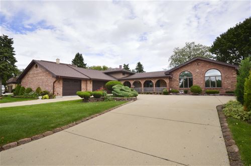 61 S Arlington Heights, Elk Grove Village, IL 60007