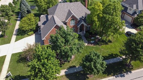 4548 Corktree, Naperville, IL 60564