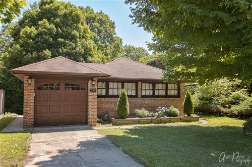 2309 Alta Vista, Waukegan, IL 60087