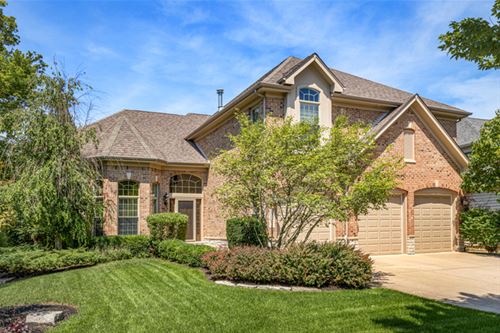 1003 Fox Chase, St. Charles, IL 60174