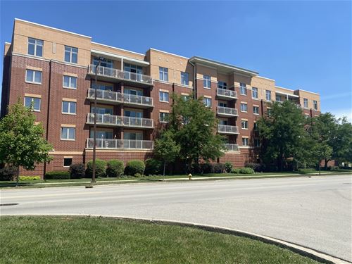 500 E St Charles Unit 306, Lombard, IL 60148