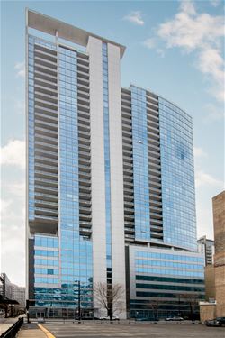 303 W Ohio Unit 2205, Chicago, IL 60654