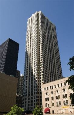 440 N Wabash Unit 3702, Chicago, IL 60611