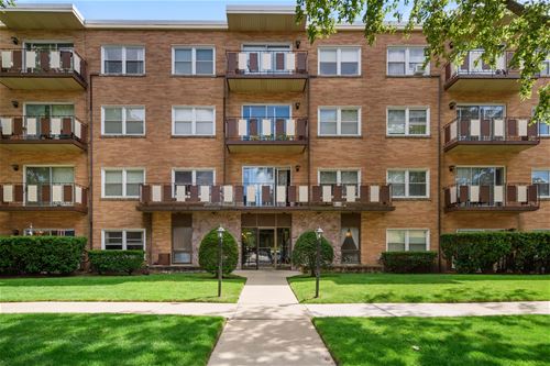 5005 Enfield Unit 301, Skokie, IL 60077