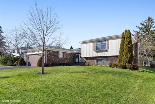 1106 W Brittany, Arlington Heights, IL 60004