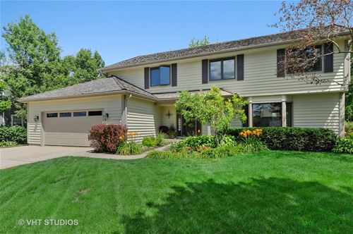 1302 Kristin, Libertyville, IL 60048