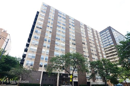 3033 N Sheridan Unit 901, Chicago, IL 60657