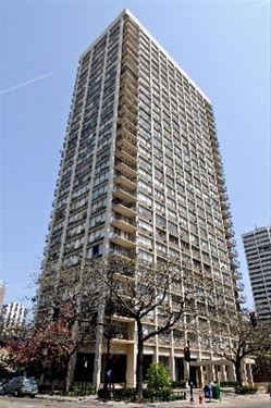 88 W Schiller Unit 809, Chicago, IL 60610