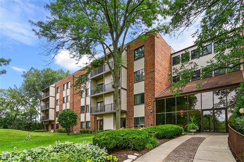 3030 Pheasant Creek Unit 109, Northbrook, IL 60062