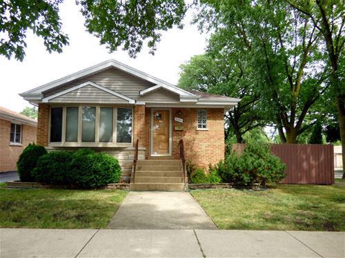 5001 N Newland, Chicago, IL 60656