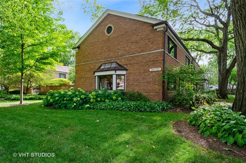 712 Dodge, Evanston, IL 60202