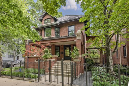 3657 N Greenview, Chicago, IL 60613