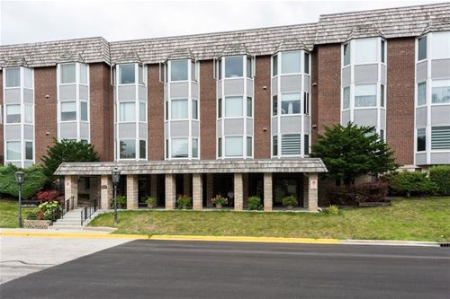 2400 Archbury Unit 2J, Park Ridge, IL 60068