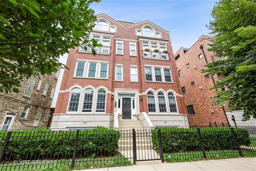 1952 W Fletcher Unit 3W, Chicago, IL 60657