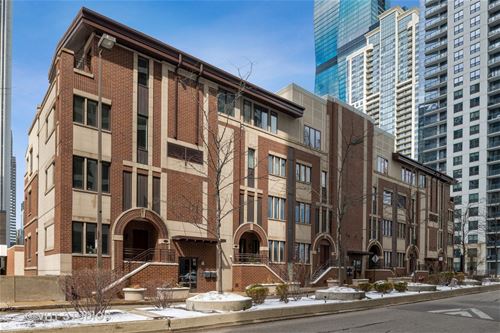 180 N Harbor Unit 180, Chicago, IL 60601