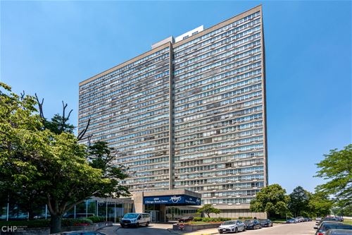 4800 S Chicago Beach Unit 311N, Chicago, IL 60615