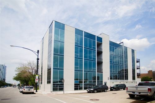 500 W Division Unit 2N, Chicago, IL 60610