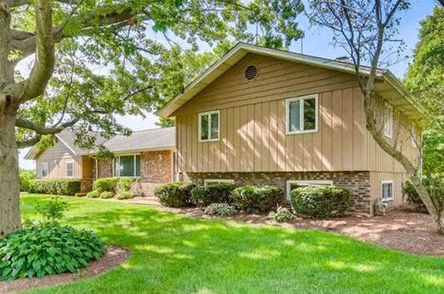 39W085 Cliff, Elgin, IL 60124