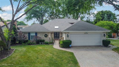 1604 N Hickory, Arlington Heights, IL 60004